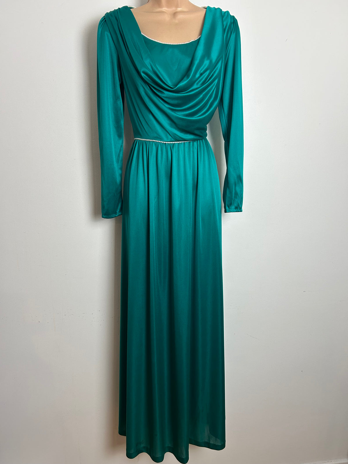Vintage Early 1980s AFTER SIX BY RONALD JOYCE Size 8 Jade Green Pearl Trim Cowl Neck Long Sleeve Evening Occasion Maxi Dress