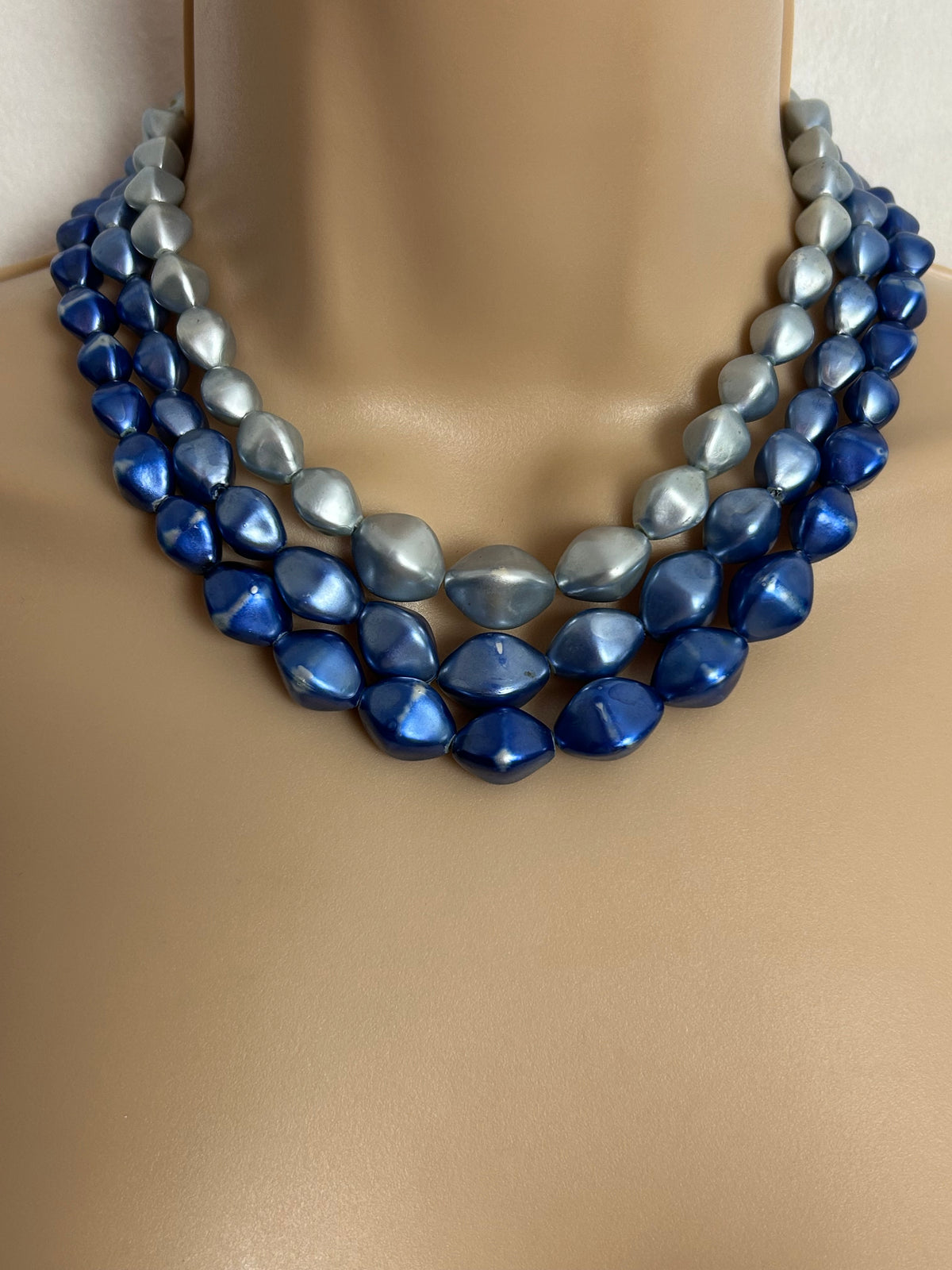 Vintage 1960s Blue Tones Plastic Bead Triple Strand Beaded Choker Necklace