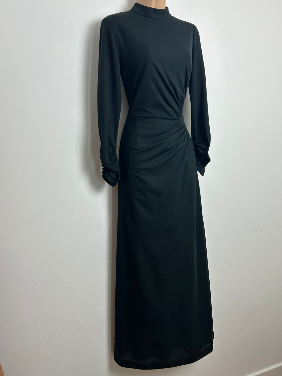 Vintage 1970s BERKERTEX Size 8 Classic Black Side Panel Long Sleeve Maxi Dress
