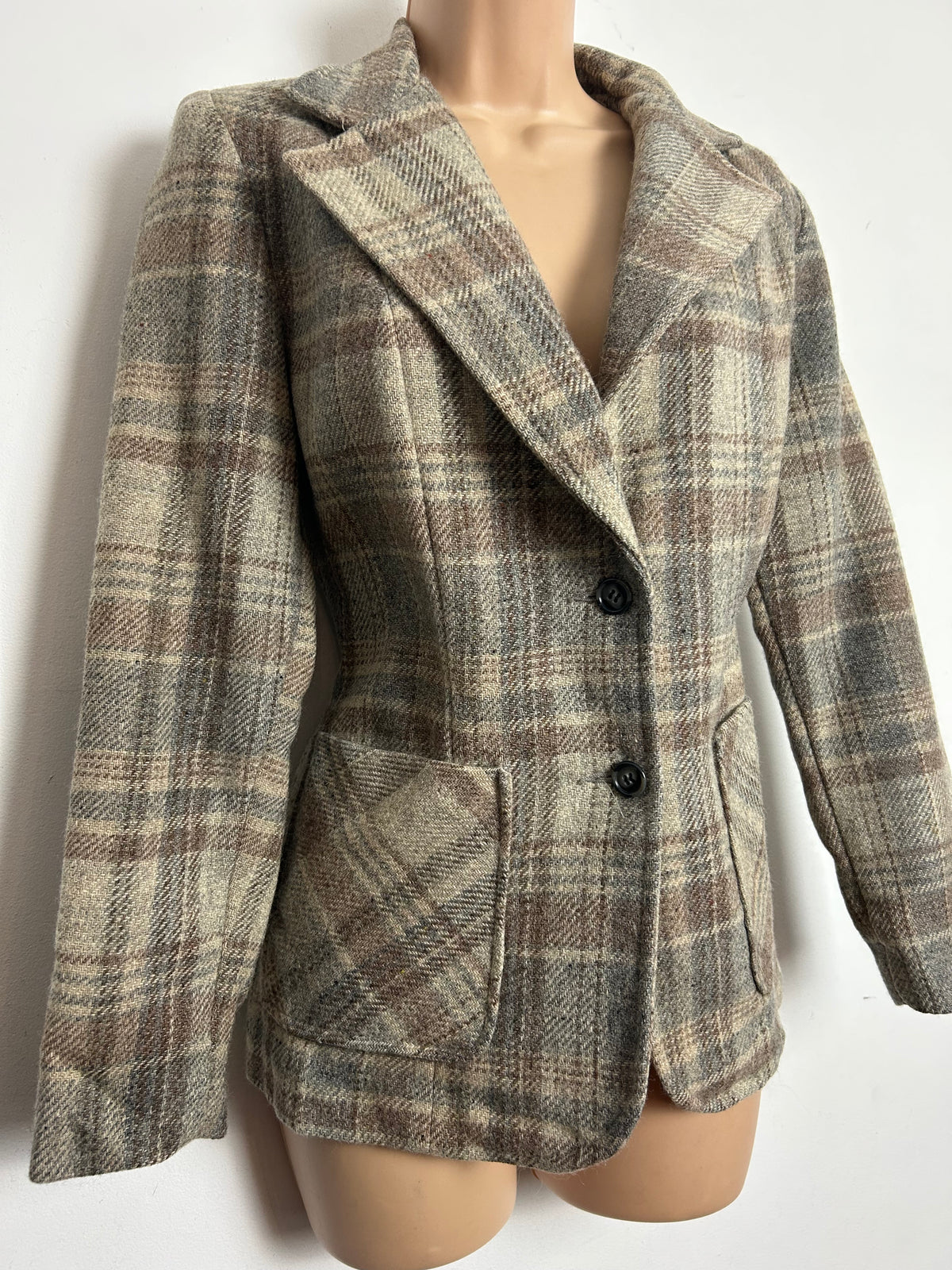 Vintage 1980s SWINGLES BY CONNECTIONS Size 10 Beige & Grey Tones Check Wool Mix Blazer
