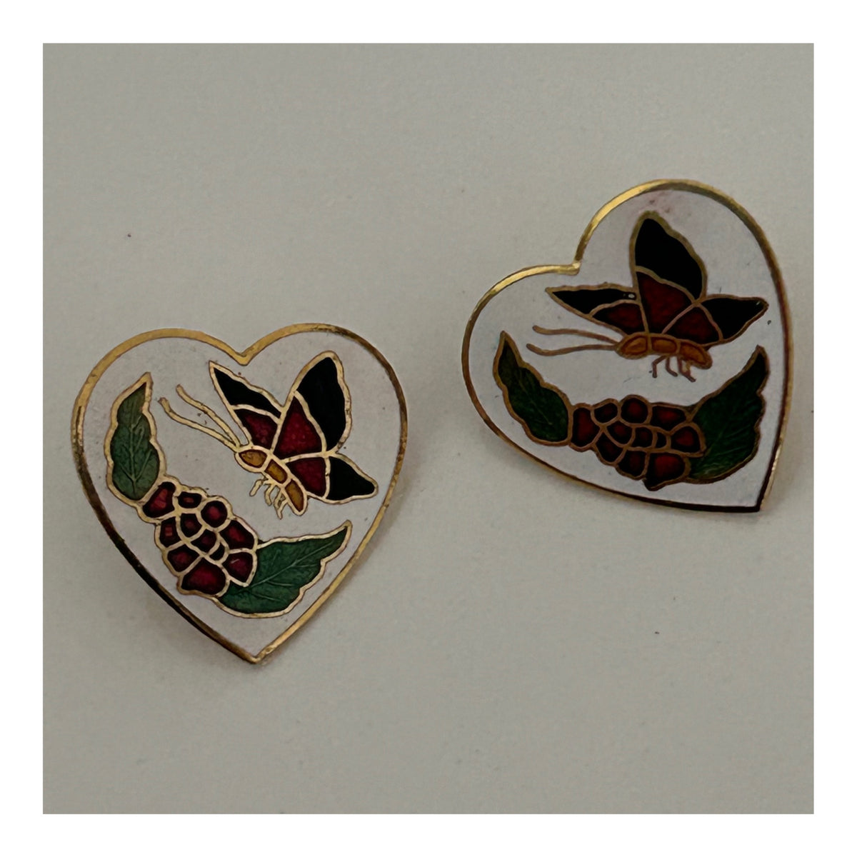 Vintage 1980s Pretty Gold Tone Cloisonne Enamel Heart Shaped Butterfly Pattern Earrings