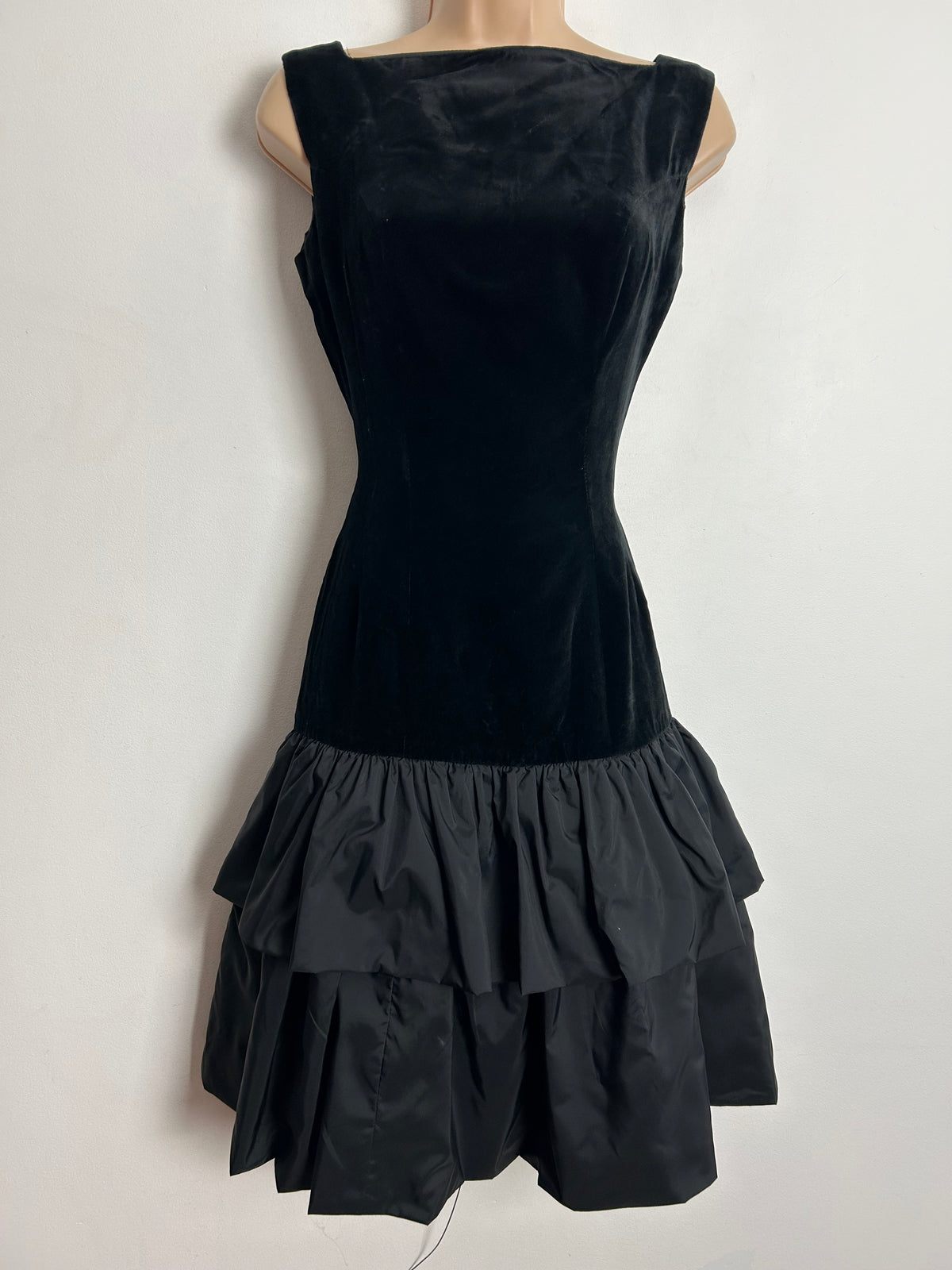 Vintage 1960's DEMI DRESS UK Size 8 Black Velvet & Acetate Bow Back Fitted Wiggle Party Dress