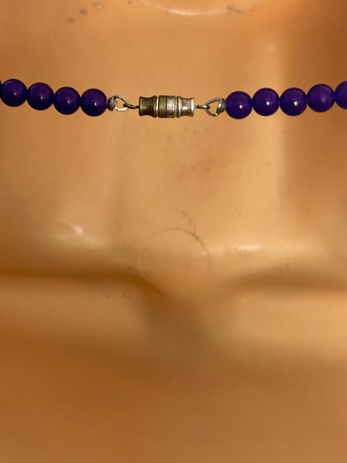 Vintage Late 1960s Purple Plastic Bead Statement Mod Choker Necklace