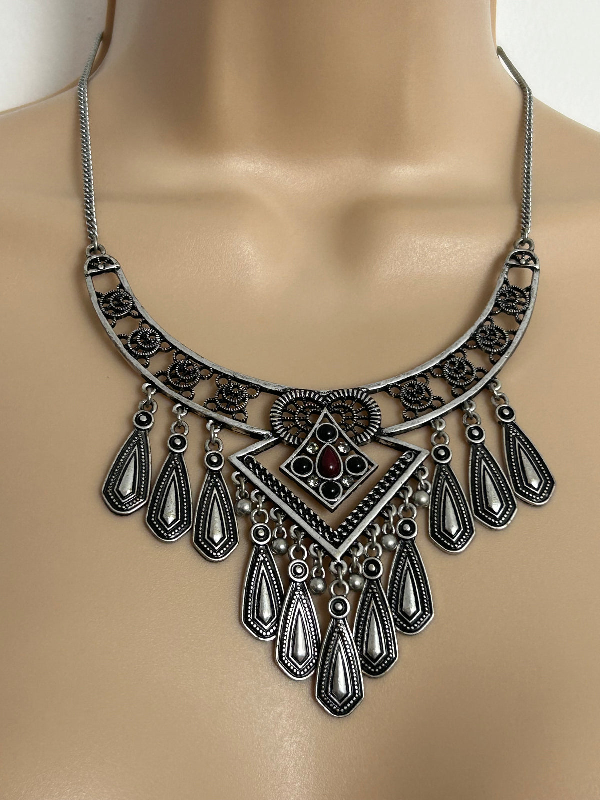 Vintage Stunning Silver Tone Filigree Style Ethnic Indian Inspired Boho Necklace