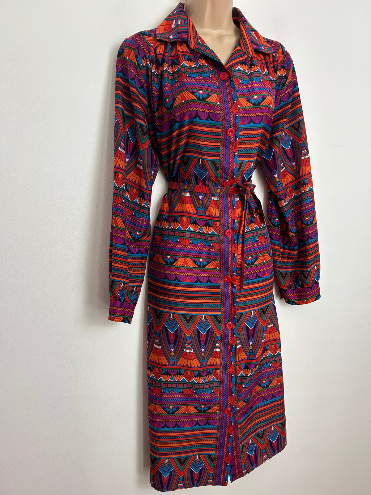 Vintage 1970s 14 Purple Orange Blue & Red Abstract Stripe Print Long Sleeve Belted Mod Dress