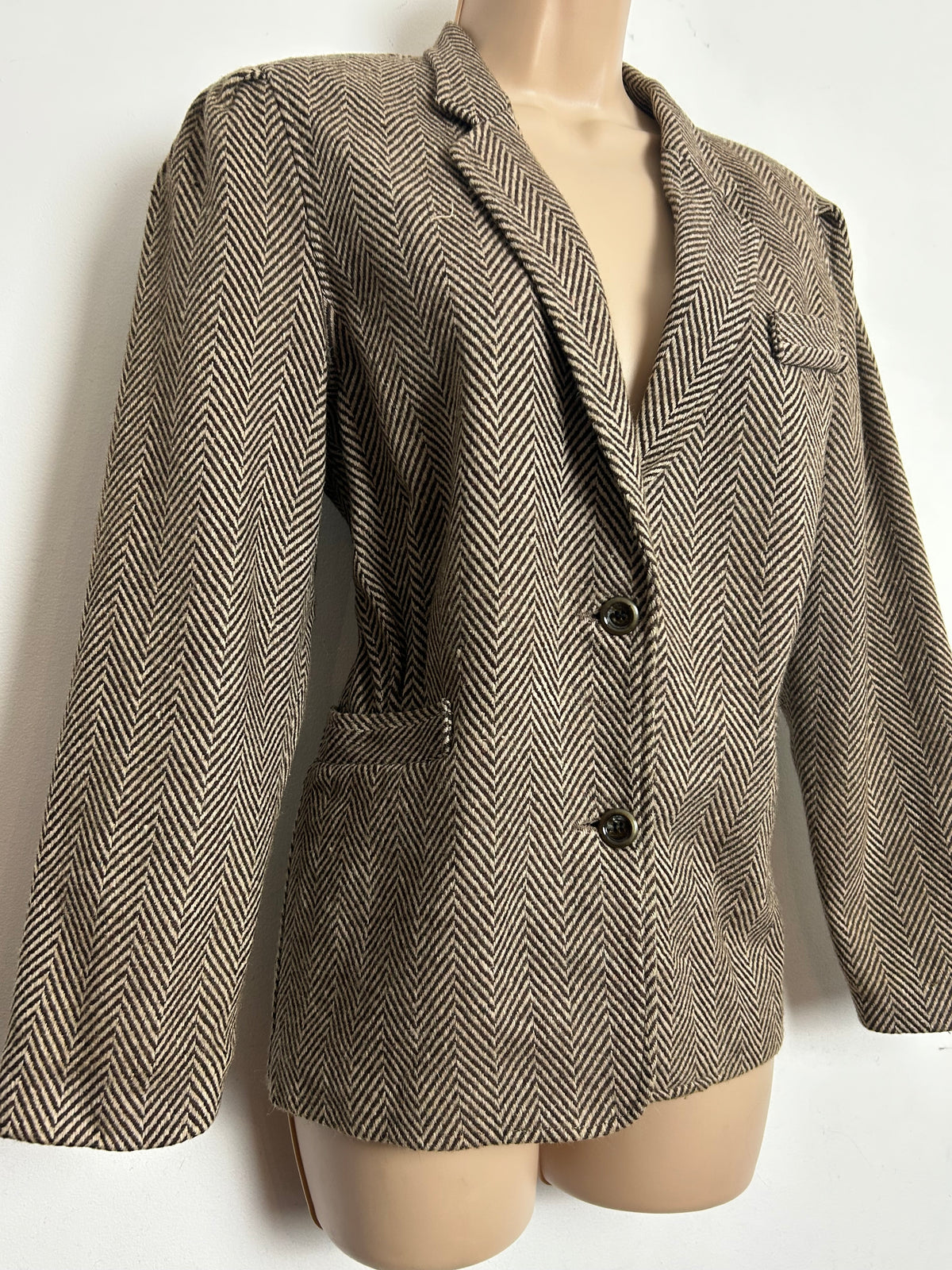 Vintage 1980s BUN'NY Size 10 Brown & Beige Herringbone Wool Blazer