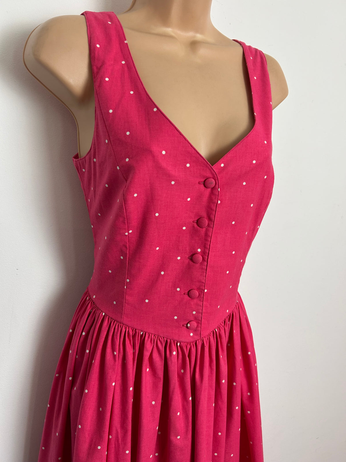 Vintage 1980s LAURA ASHLEY Size 8 (12 On Label) Hot Pink & White Polka Dot Print Cotton Midi Dress