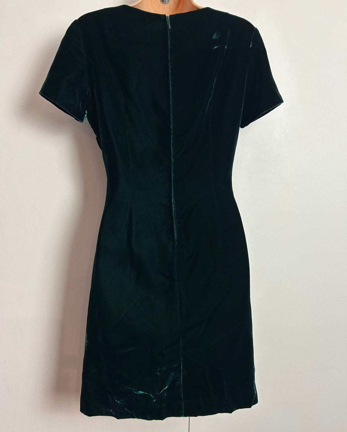 Vintage 1960s UK Size 8-10 Bottle Green Velvet Bow Detail Xmas Mod Dress