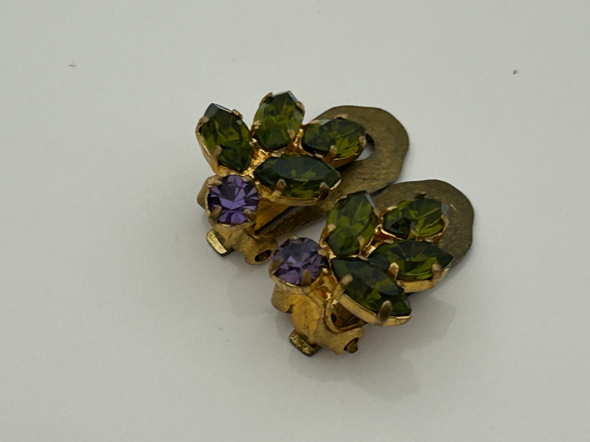 Vintage 1960s Pretty Gold Tone Green & Purple Set Leaf Style Clip On Earrings