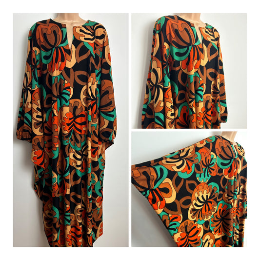 Vintage 1970s One Size Brown Sandy Beige Orange & Green Psychedelic Abstract Print Wide Sleeve Kaftan