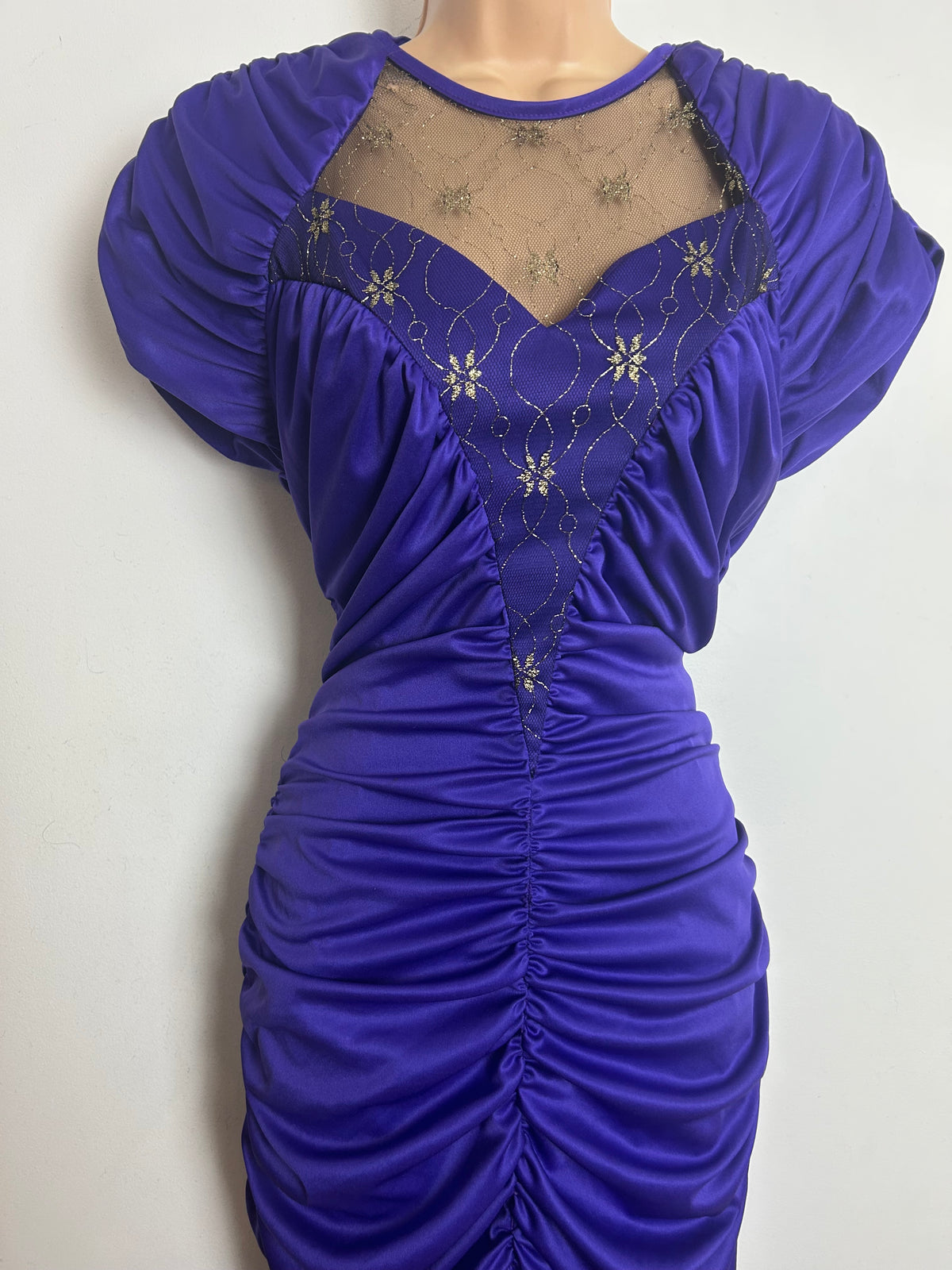 Vintage 1980s Size 10-12 Purple Ruched Draped Mesh Panel Open Back Fitted Wiggle Xmas Party Dress