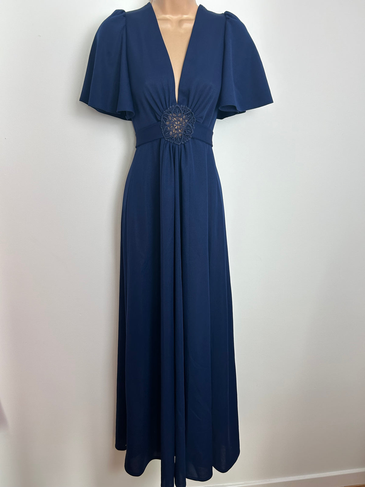 Vintage 1970s Size 8 Navy Blue Open Back Tie Back Flutter Sleeve Boho Maxi Dress