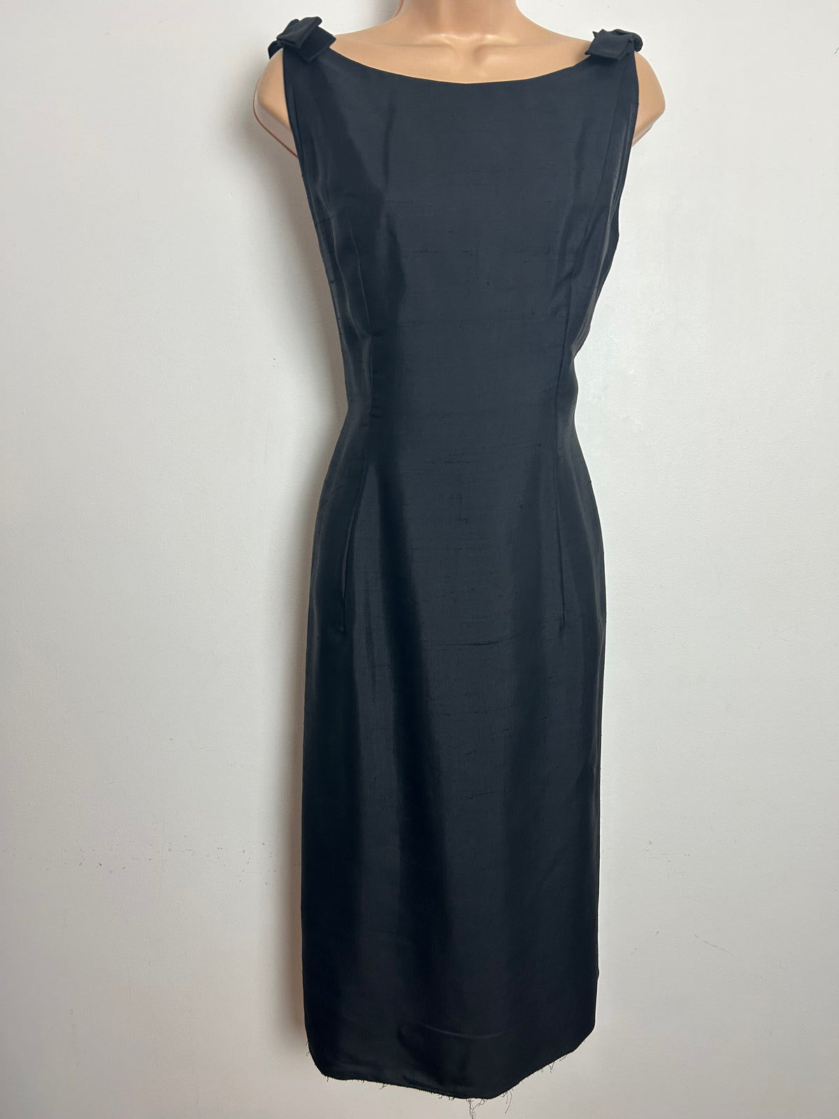 Vintage 1960s CRESTA COUTURE Size 12 Black Bow Shoulder Detail Fitted Wiggle Dress