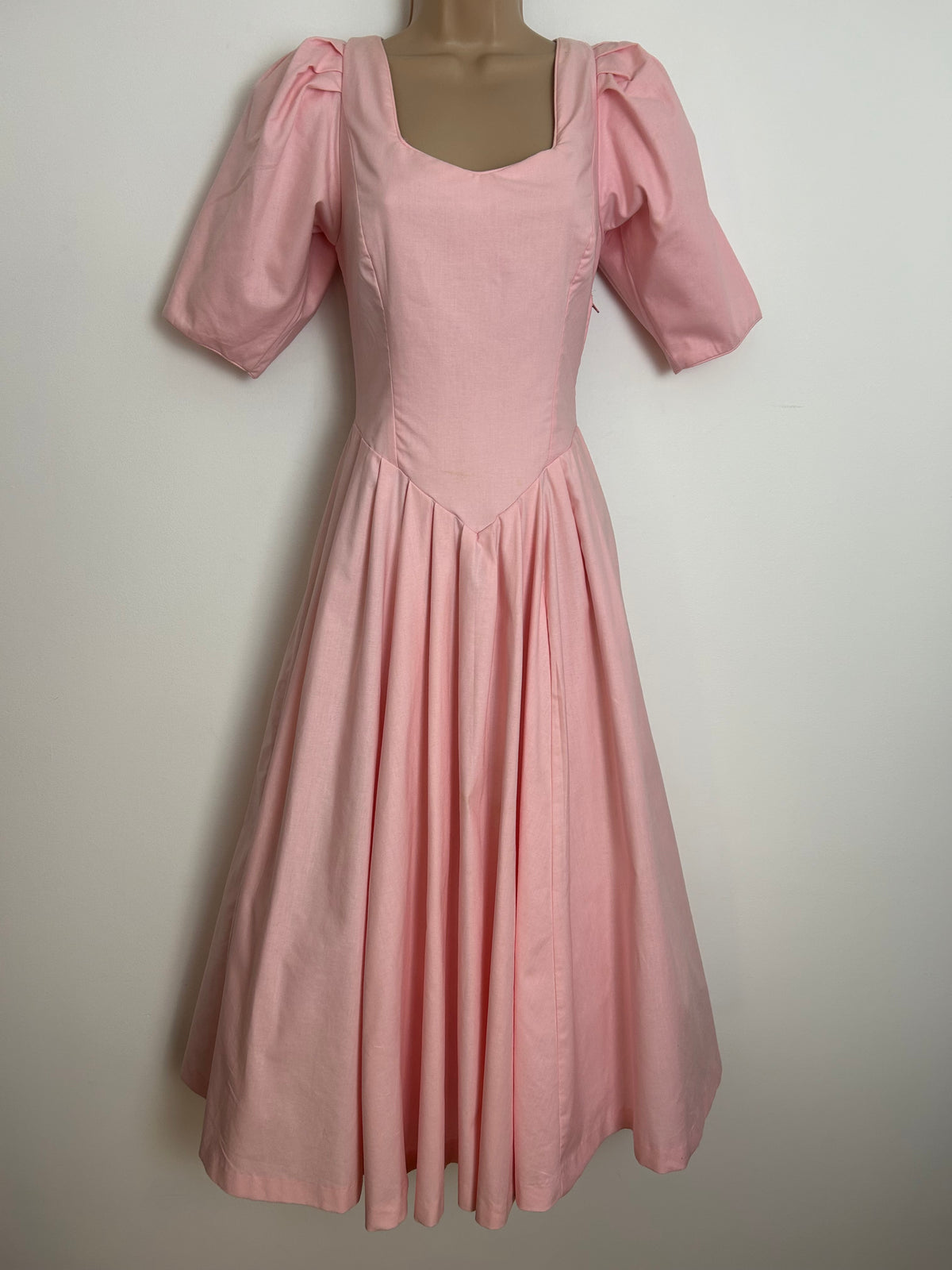 Vintage 1980s LAURA ASHLEY Size 6 (Size 10 On Label) Pink Bustle Back Ballgown Prom Dress