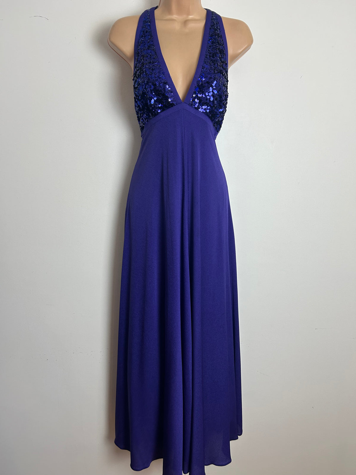 Vintage 1970s YVETTE Size 8 Purple Sequin Bodice Plunge Neck Evening Party Maxi Dress