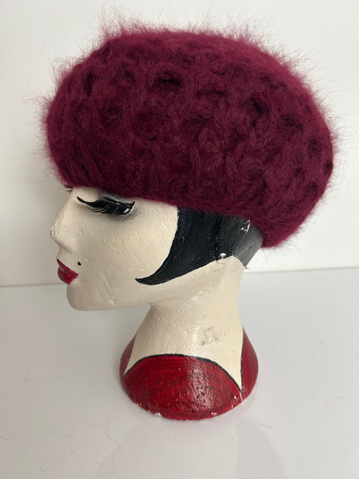 Vintage Burgundy/Maroon Wool & Angora Mix Semi Chunky Knit Beret Style Hat
