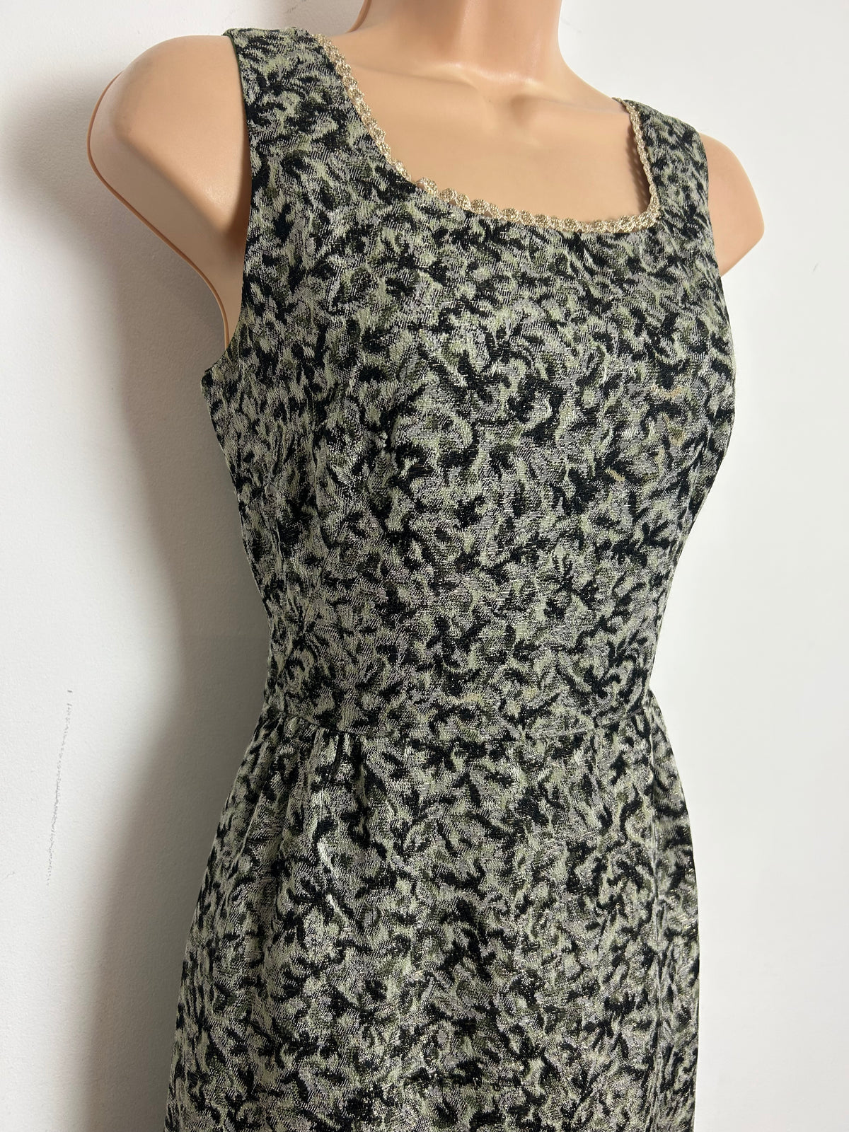 Vintage 1960s Size 8 Black Silver & Green Jacquard Metallic Thread Occasion Evening Maxi Dress