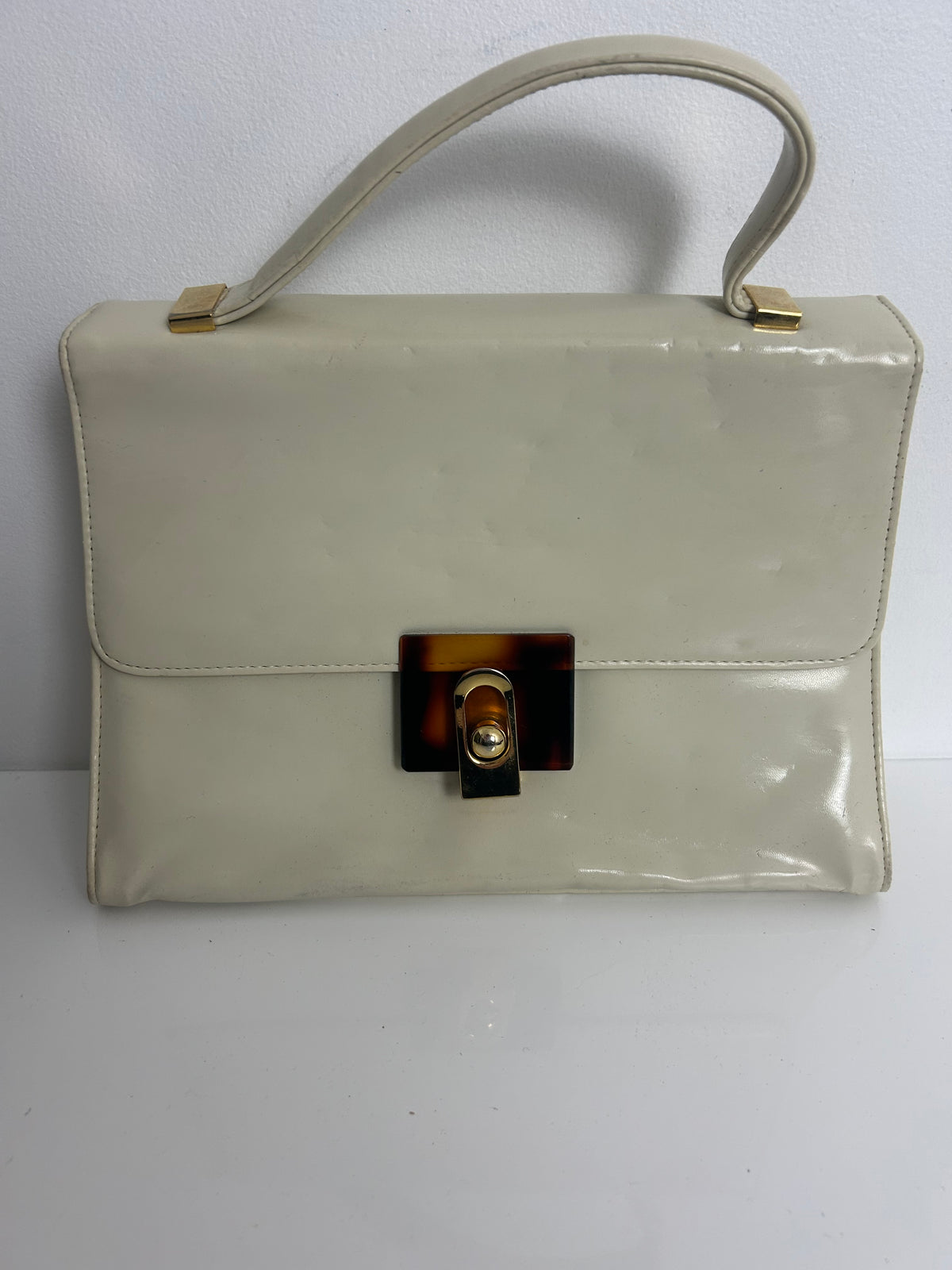 Vintage 1960s Cream Leather Handbag/Shoulder Bag With Tortoiseshell & Gold Metal Clasp