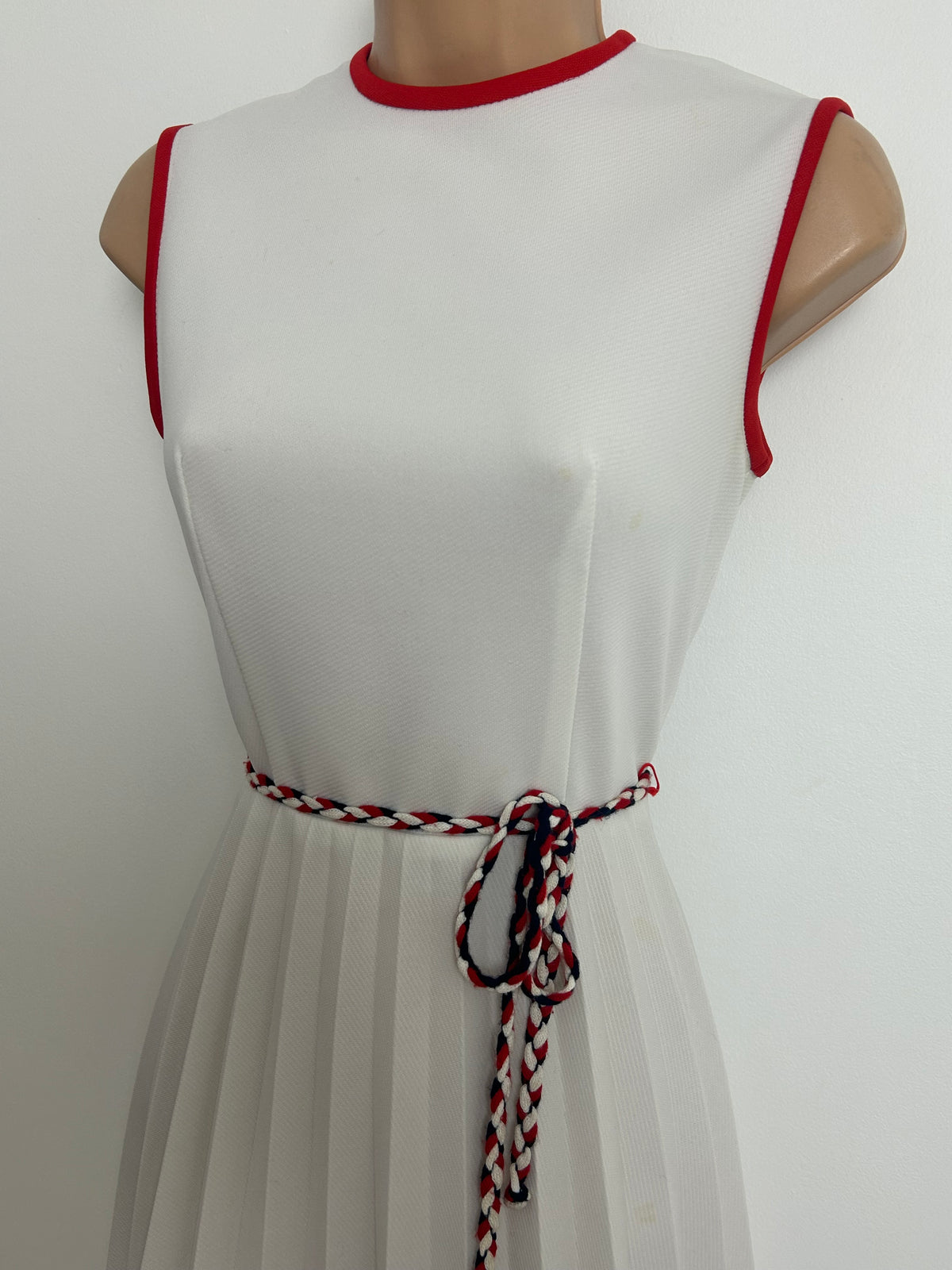 Vintage Early 1970s Size 6 White Red & Blue Stripe Braid Embellished Belted Pleated Summer Mod Dress