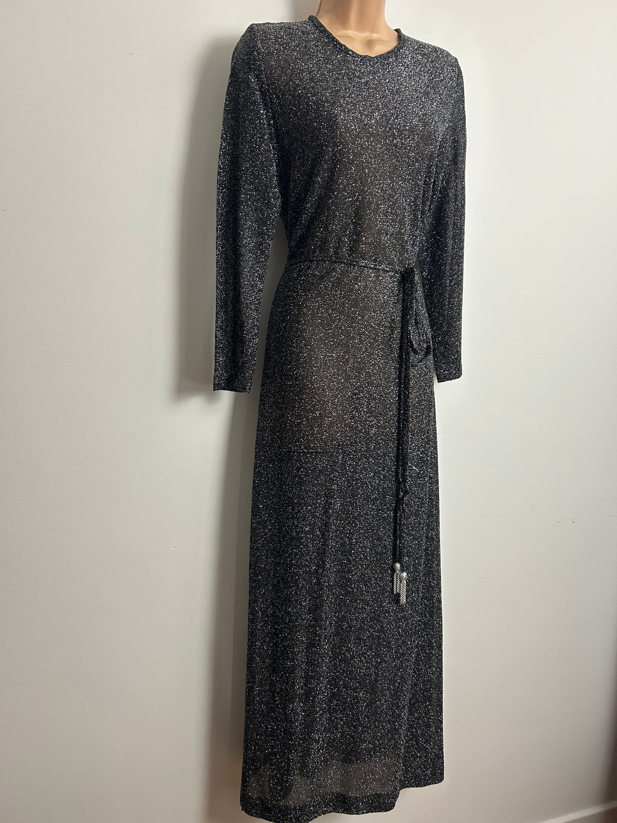 Vintage 1970s SIMON ELLIS Size 10 Black & Silver Lurex Long Sleeve Belted Evening Maxi Dress