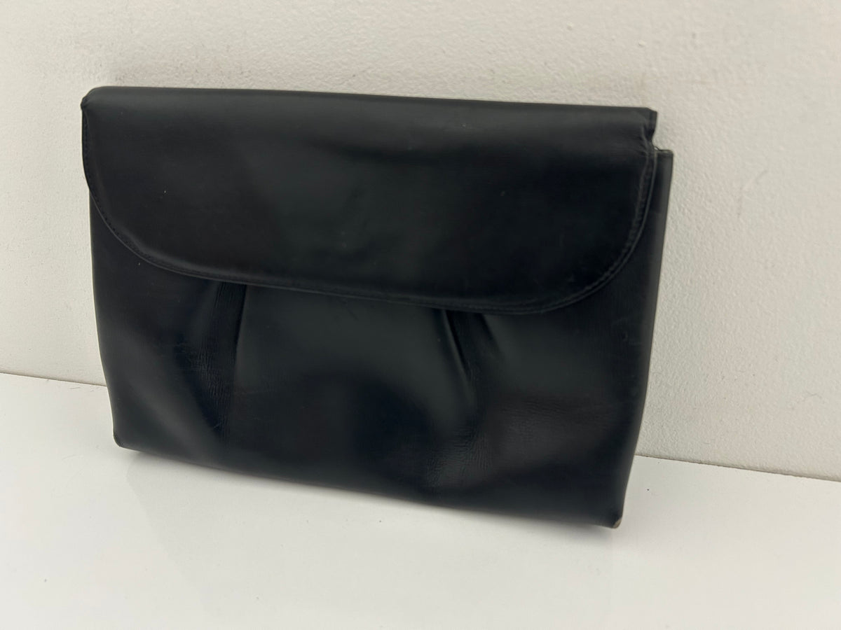 Vintage Late 1950s Black Leather Clutch Bag With Finger/Hand Strap