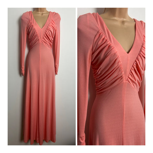 Vintage 1970s SHELENA Size 8 Peach Ruched Bodice Detail Long Sleeve Maxi Dress