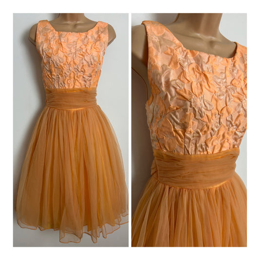 Vintage 1950s Size 6-8 Coral Orange Floral Crinkle Bodice Summer Party Prom Occasion Dress