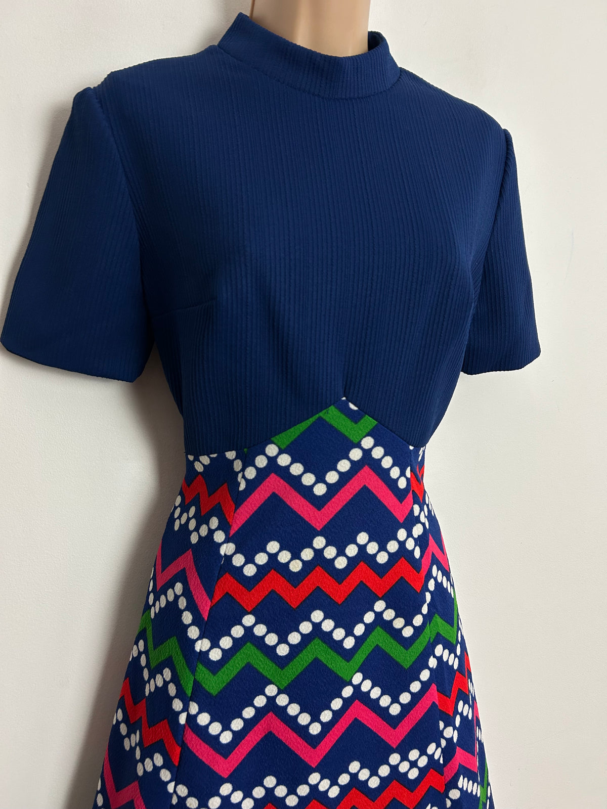 Vintage 1960s UK Size 10 Navy Blue Pink Red Green & White Zig Zag Stripe & Spot Print Mod Dress