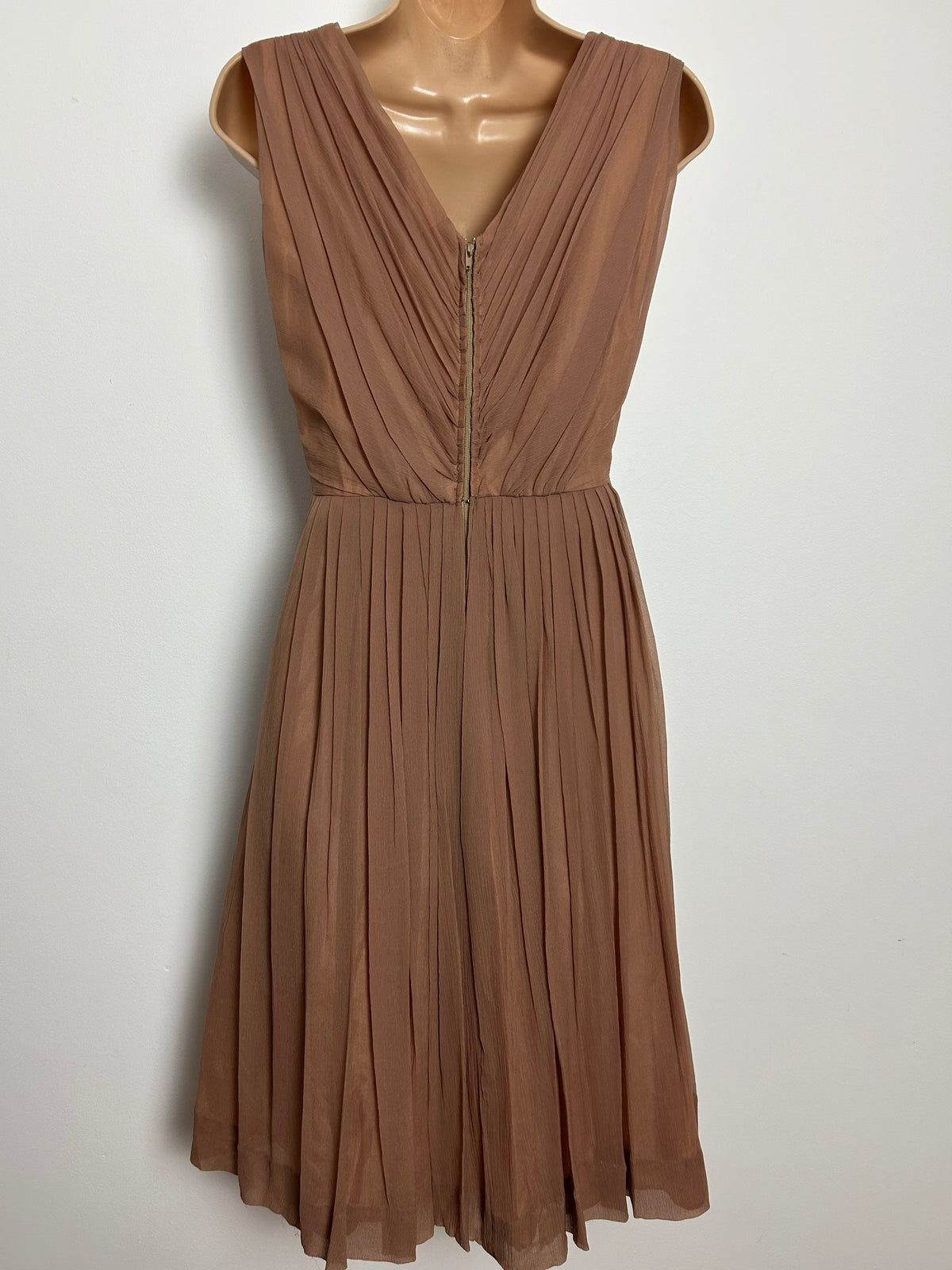 Vintage Early 1960s KITTY COPELAND Size 8 Caramel Brown Crepe Chiffon Occasion Party Dress