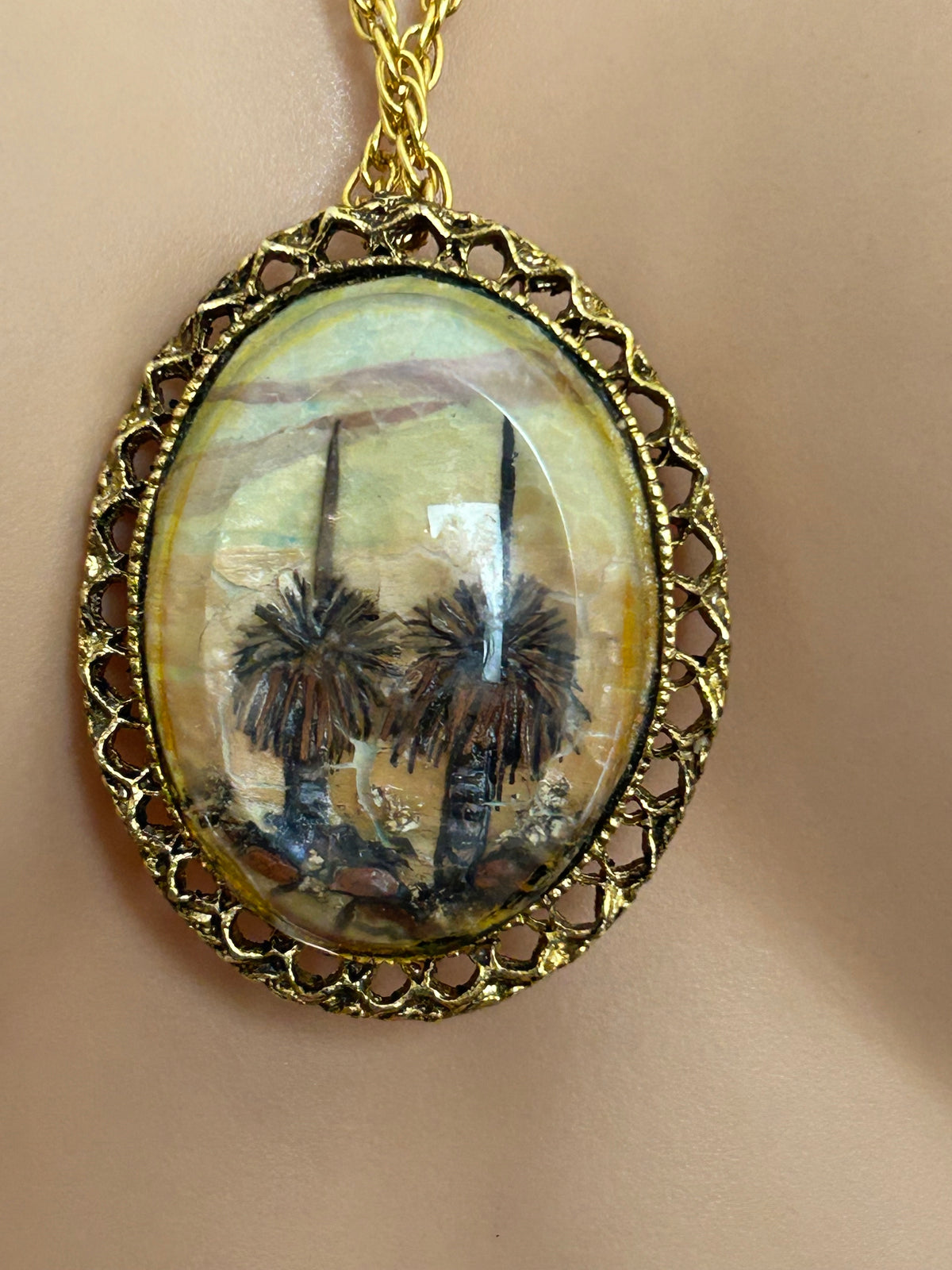Vintage 1950s RARE Handcrafted Australian Paperbark Miniature Picture Pendant & Necklace By G. Metcalfe