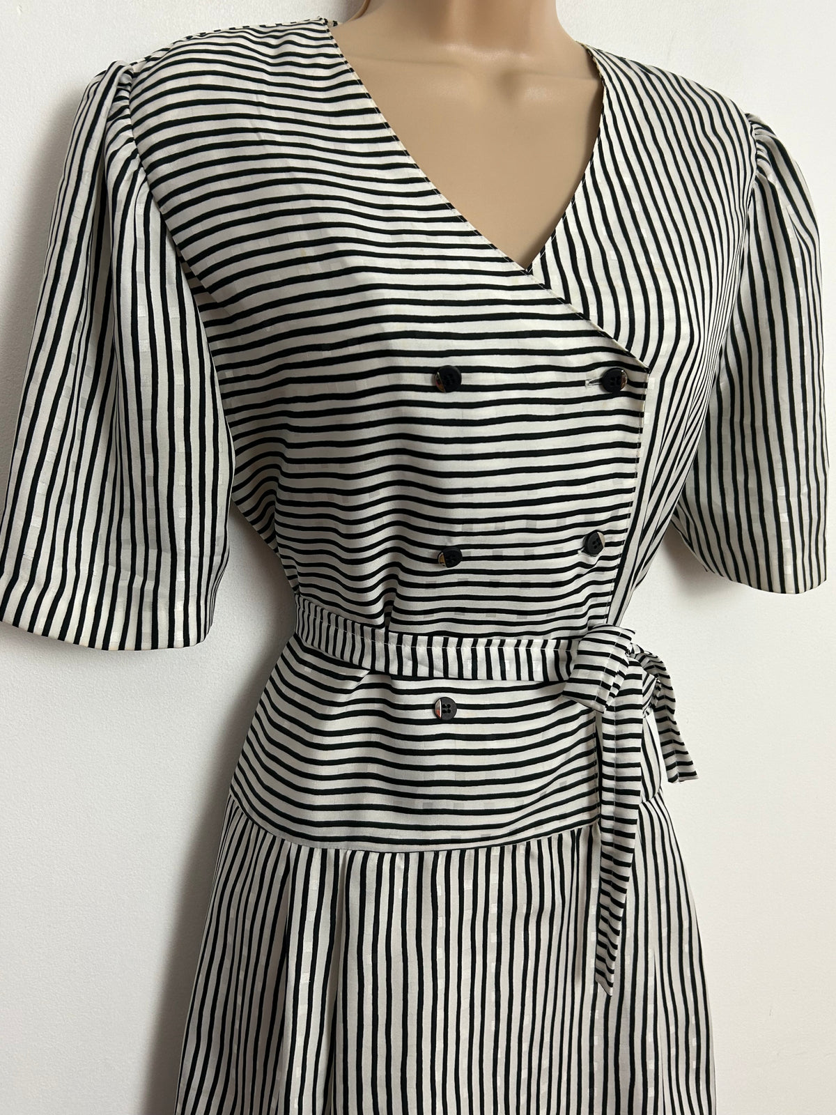 Vintage 1980s Designer GIVENCHY EN PLUS Size 14 Black & White Stripe Belted Pleated Day Dress