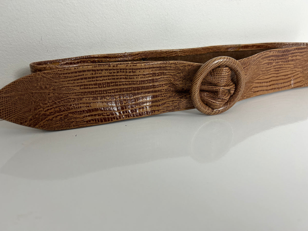 Vintage 1980s Tan Brown Snake Print Leather Cinch Belt Up To 30" Waist