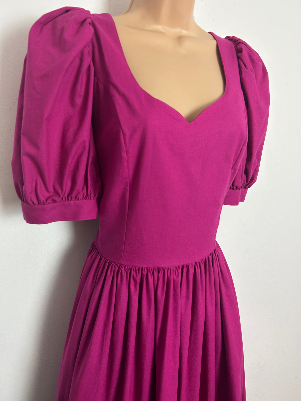 Vintage 1980s LAURA ASHLEY Size 12 (16 On Label) Fuchsia Pink Puff Sleeve Pleated Midi Dress