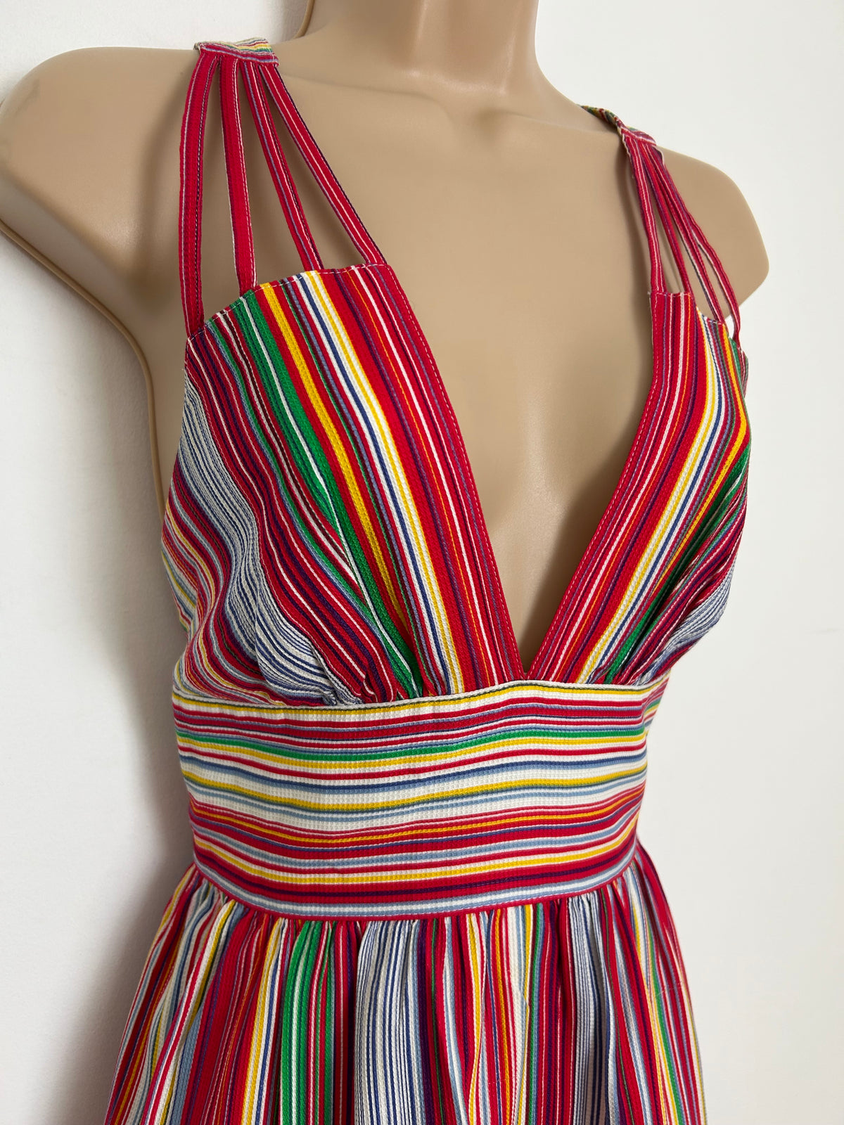 Vintage Late 1970s Size 6-8 Multi Stripe Cross Strap Plunge Neck Summer Sundress