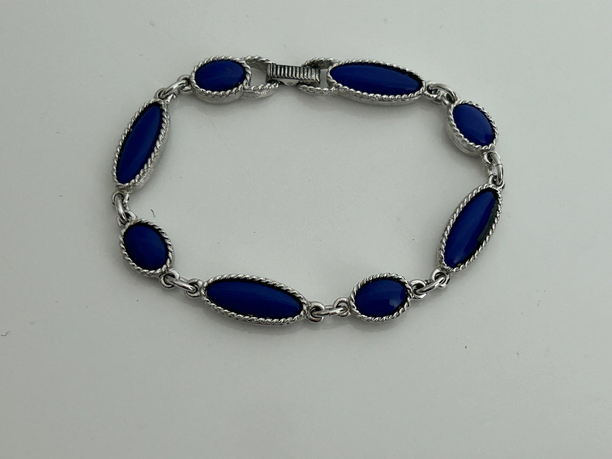 Vintage 1960s SARAH COVENTRY Silver Tone & Blue Cabochon Glass Stone Set Bracelet