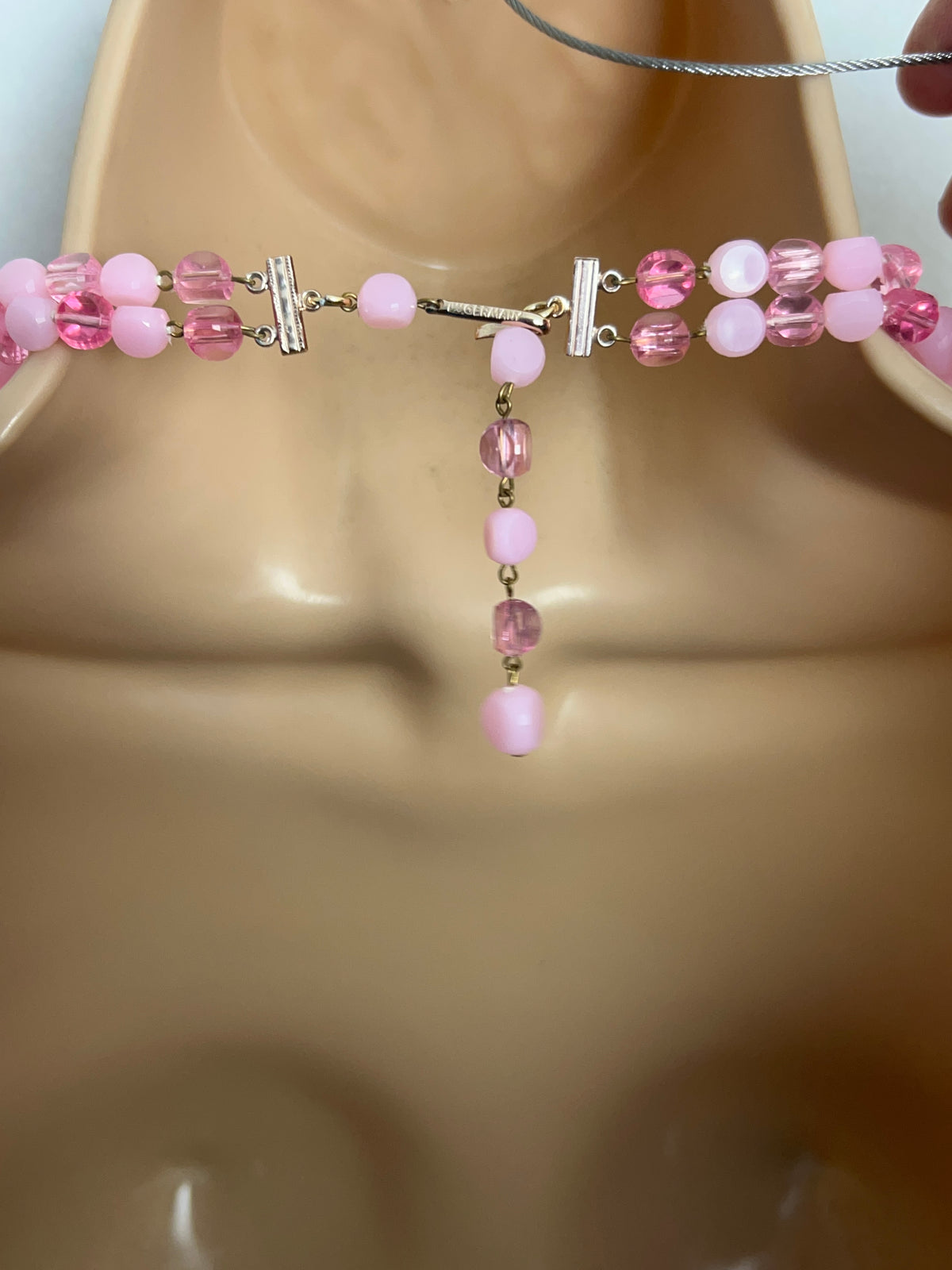 Vintage 1960s Pink Tones Plastic Bead Double Strand Small Choker Necklace (Hong Kong)