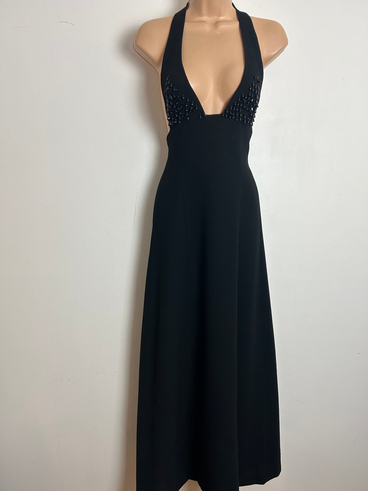 Vintage 1970s Size 8 Black Bead Detail Plunging V-Neck Open Back Occasion Evening Dress