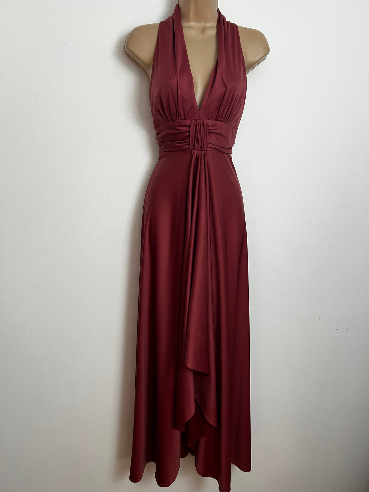 Vintage 1970s Size 8 Dusky Pink Plunge Neck Sleeveless Draped Front Occasion Maxi Dress