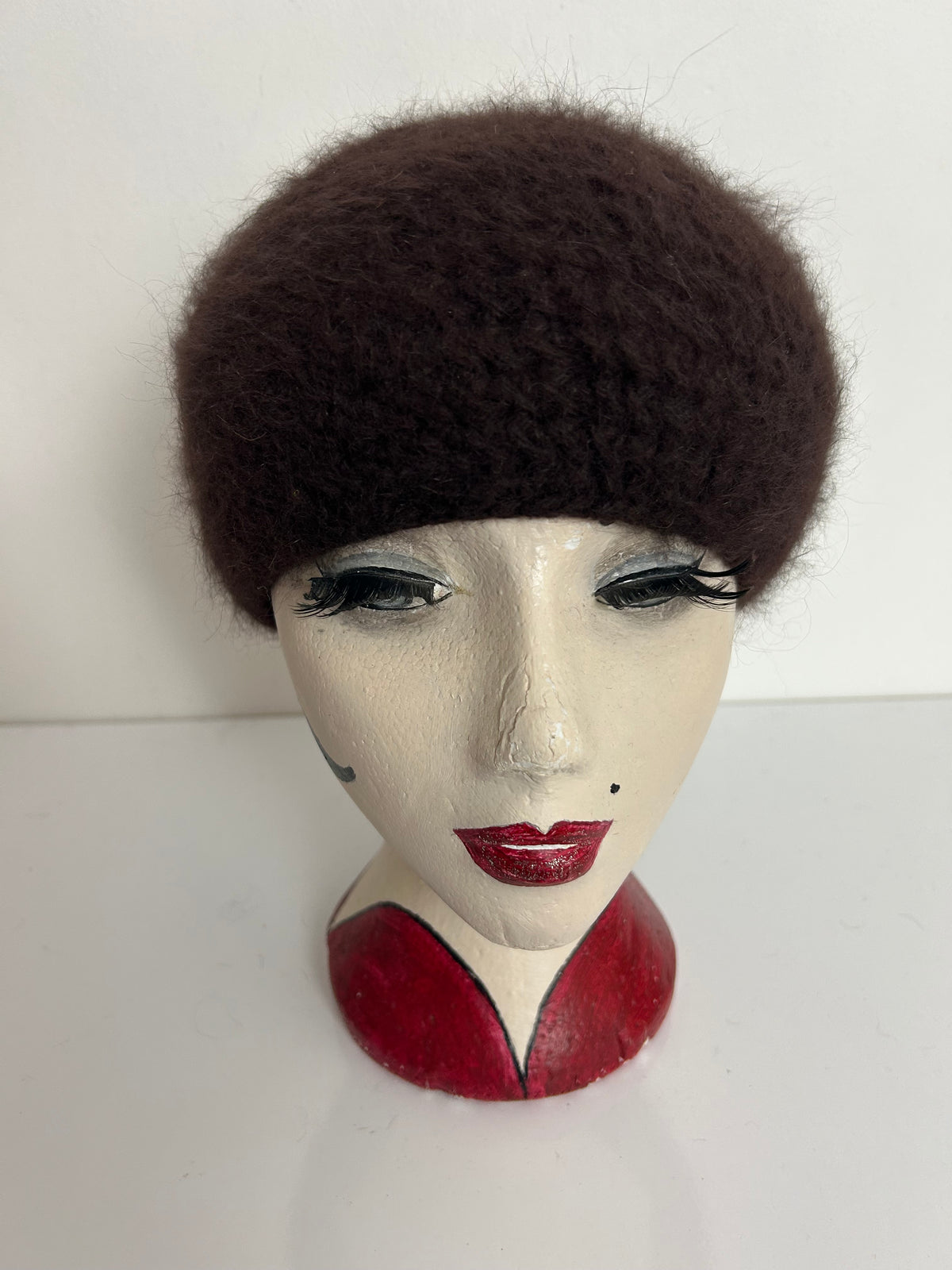 Vintage Handmade Dark Brown Angora & Wool Mix Semi Chunky Knit Beret/Beanie Style Hat