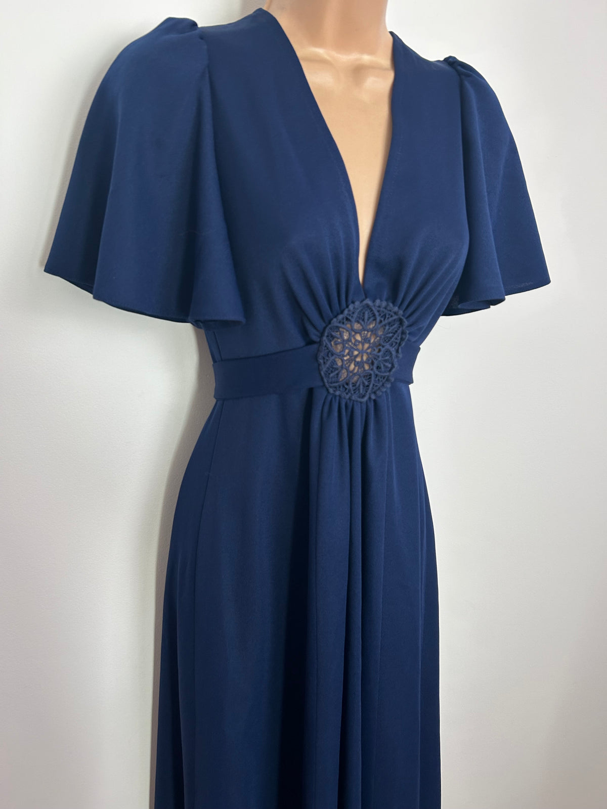 Vintage 1970s Size 8 Navy Blue Open Back Tie Back Flutter Sleeve Boho Maxi Dress