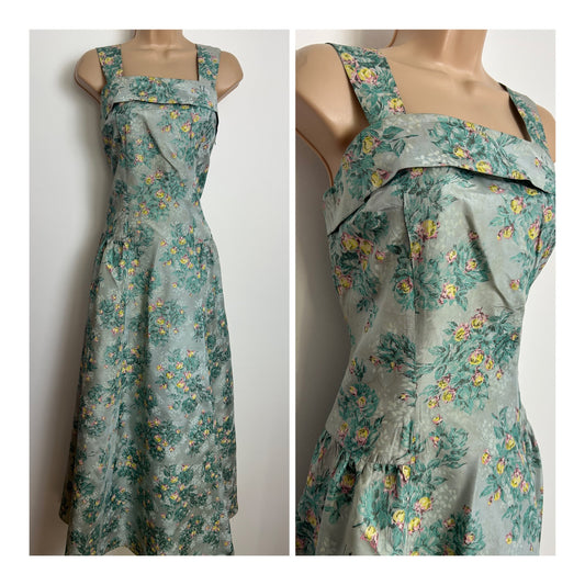 Vintage 1950s MARLDENA Size 8 Beautiful Duck Egg Blue Floral Print Summer Occasion Dress