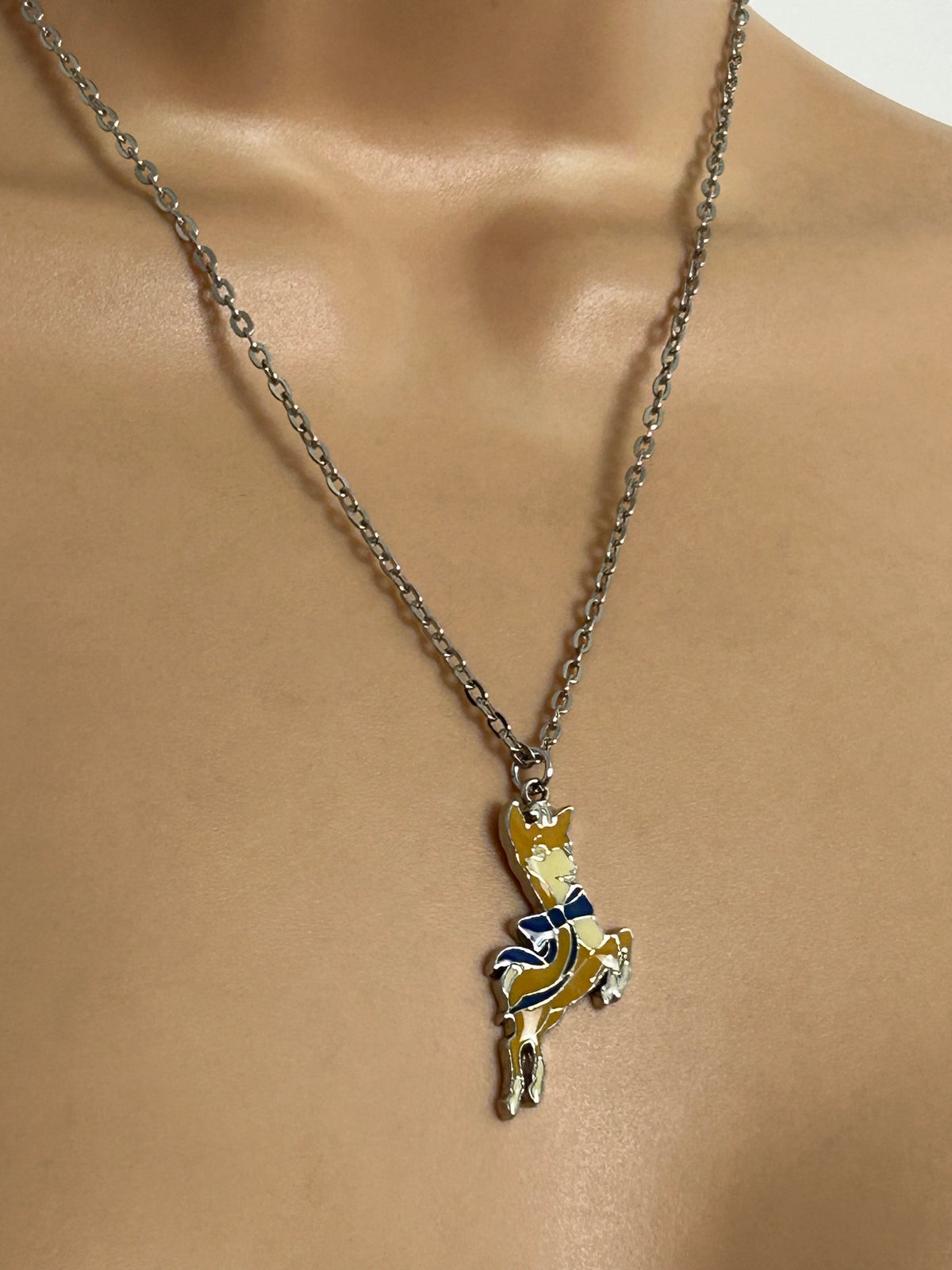 Vintage 1970s Collectable Retro Kitsch BABYCHAM Enamel Deer Pendant & Necklace