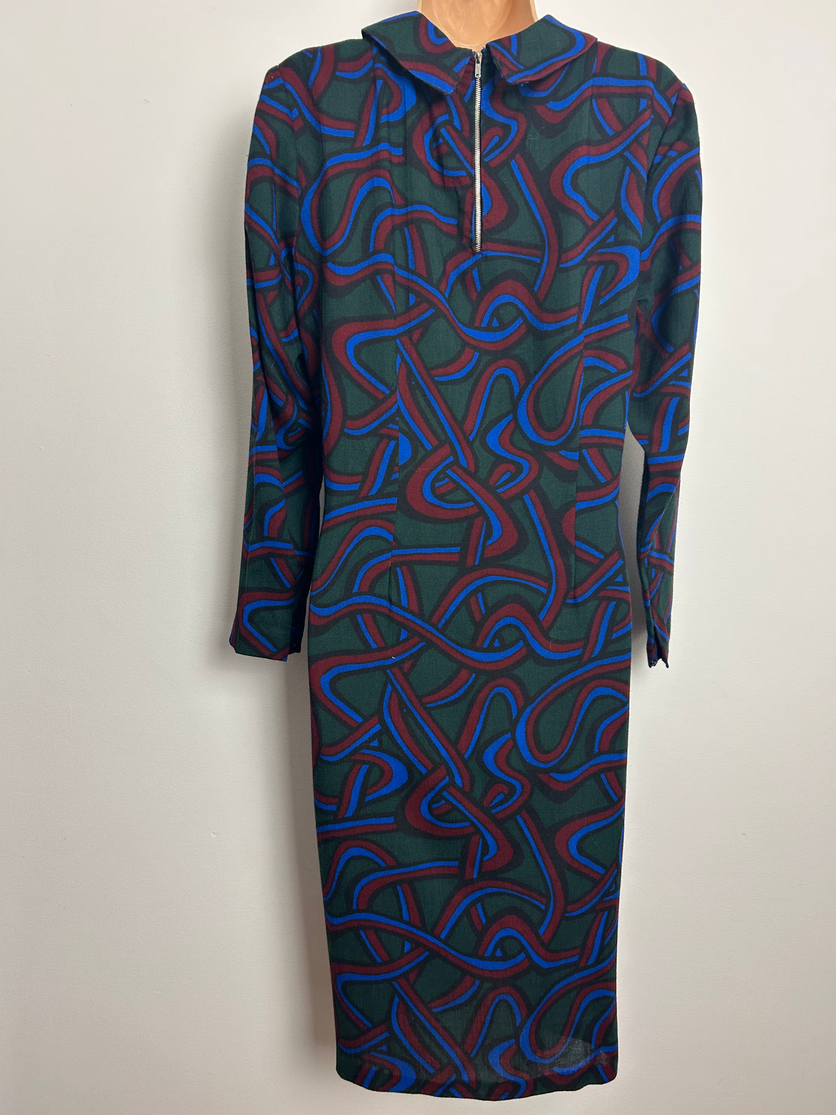 Vintage 1960s Size 14 Dark Green Red & Blue Swirly Stripe Print 3/4 Sleeve Shift Dress