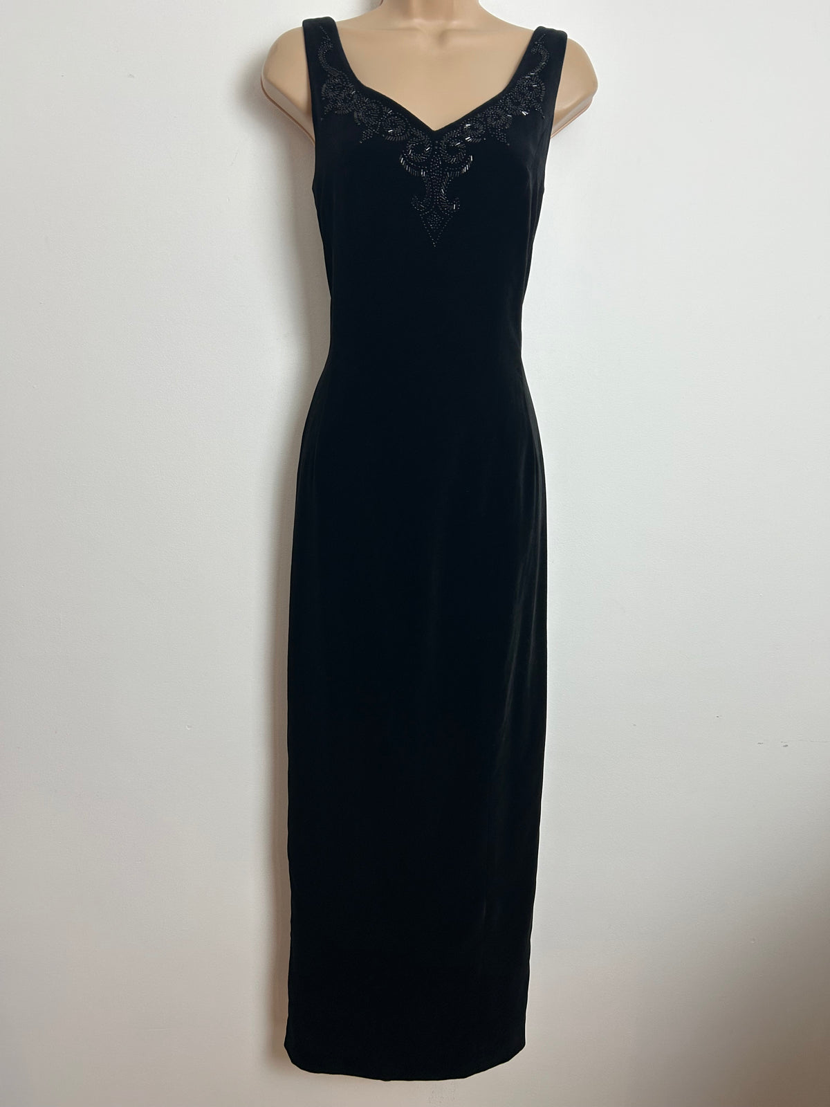 Vintage 1980s LAURA ASHLEY Size 8 Black Velvet Beaded Fitted Evening Occasion Gown