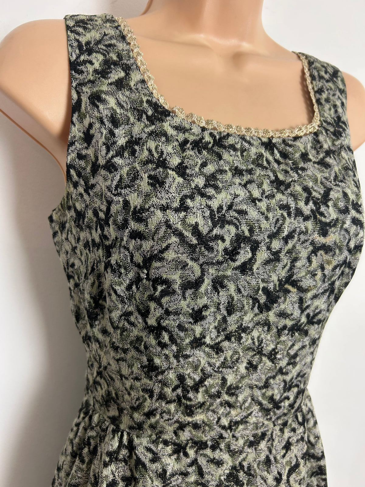 Vintage 1960s Size 8 Black Silver & Green Jacquard Metallic Thread Occasion Evening Maxi Dress