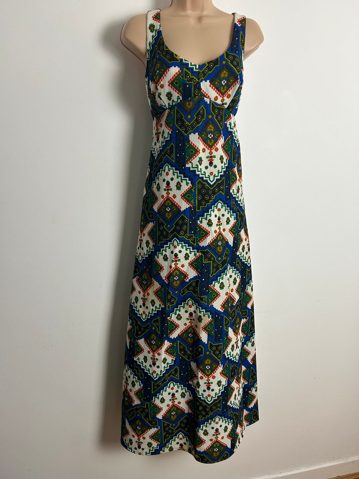 Vintage 1970s Size 10-12 Blue Green Red & White Abstract Print Maxi Dress