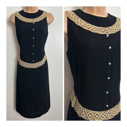 Vintage 1960s Size 10-12 Black & Cream Lace Trim Sleeveless Mod Shift Dress