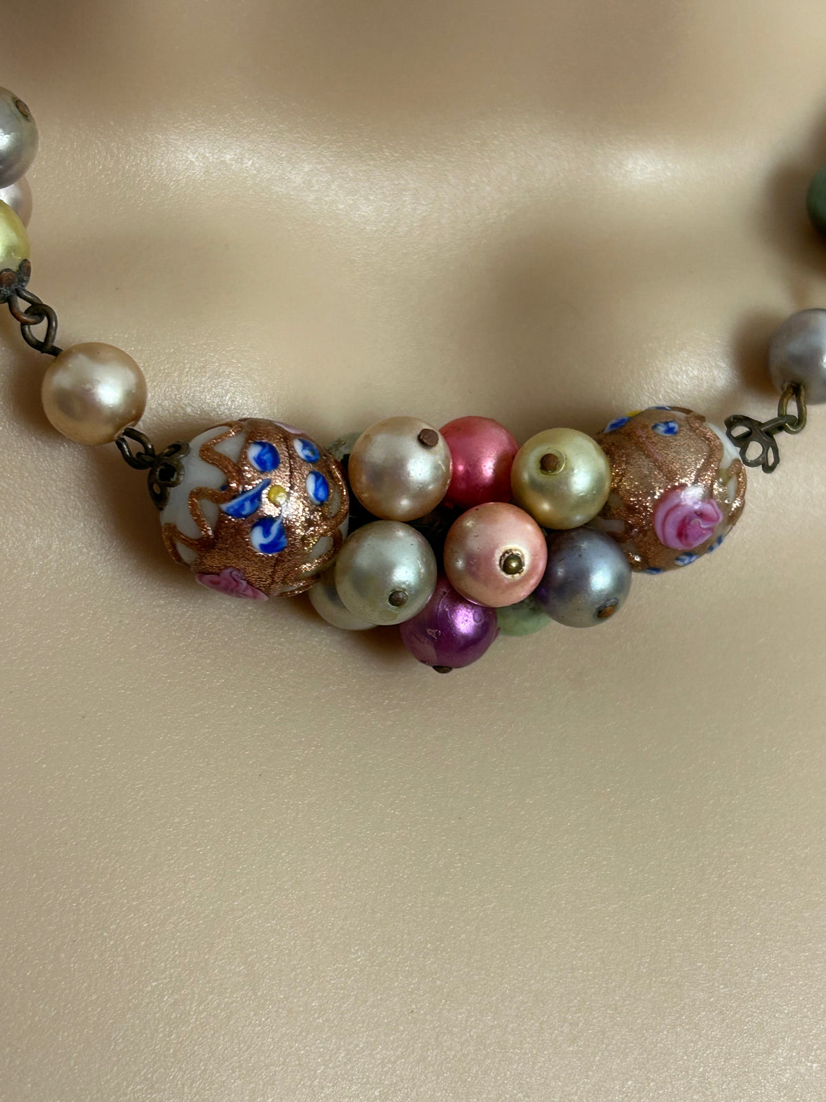 Vintage Venetian Murano Pink Blue & White Coated Glass Wedding Cake Lamp Work Beaded Necklace
