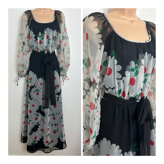 Vintage 1970s VERA MONT Size 8 Black & White Bold Floral Daisy Print Chiffon Belted Maxi Dress