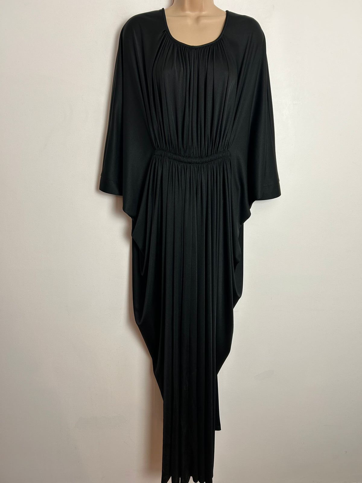 Vintage 1970s UZANEL UK Size 14-16 Black Draped Wide Cuffed Sleeve Occasion Evening Maxi Dress